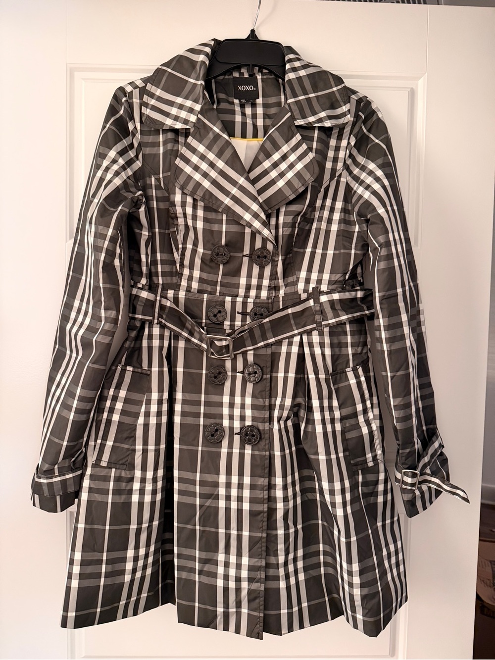 NWOT XOXO Black & White Plaid Double-Breasted Trench - Size Med